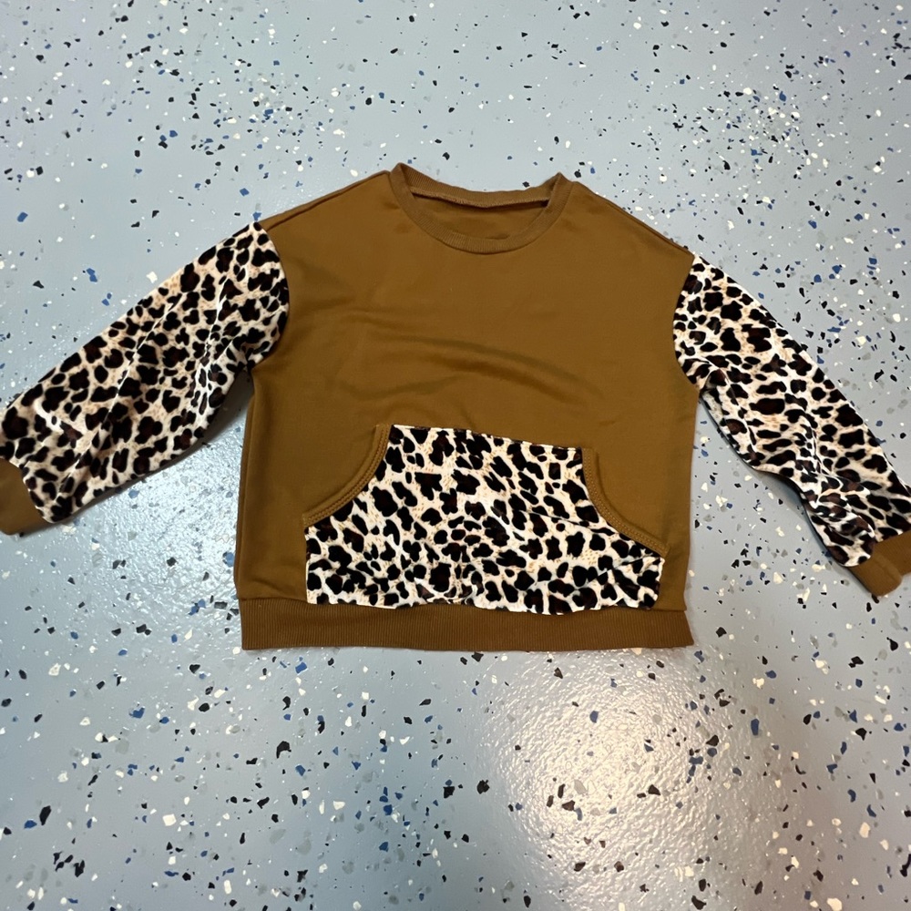Leopard Cheetah Print Sweatshirt Top